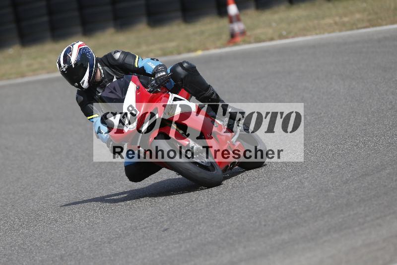 /37 09.08.2026  Pluess Motosport ADR/Einsteiger/178